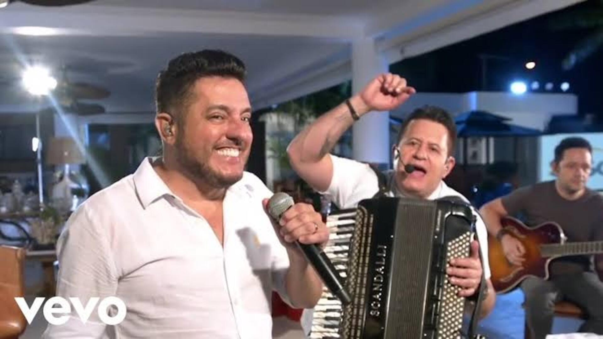 Assessoria de Bruno e Marrone divulga cancelamento de show em Santa Fé do Sul