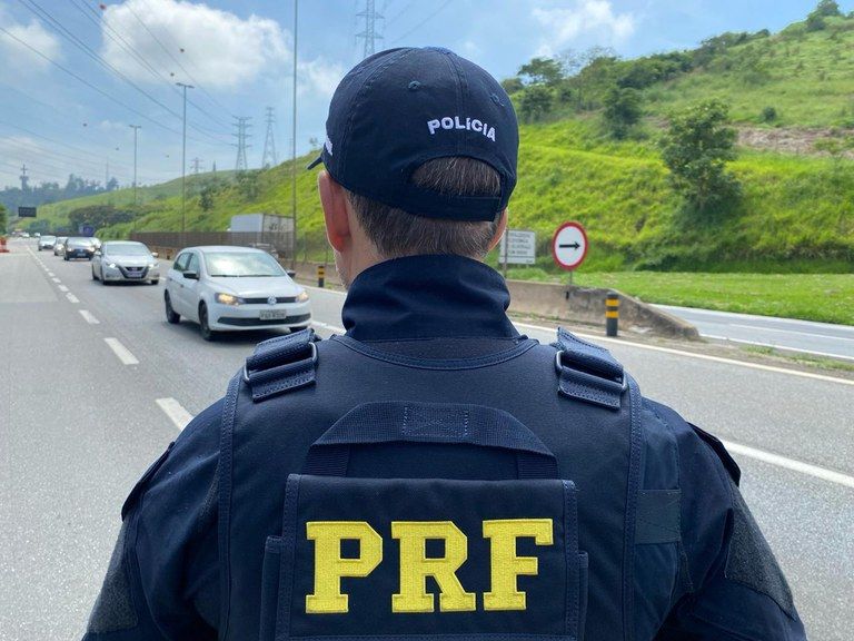 Semana Santa 2024: Operação da PRF flagra mais de 5.600 infrações em rodovias do estado de São Paulo