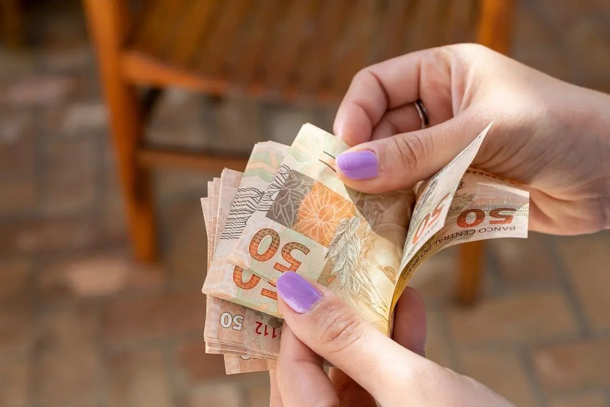 Governo anuncia salário mínimo de SP em R$1.640 para 2024