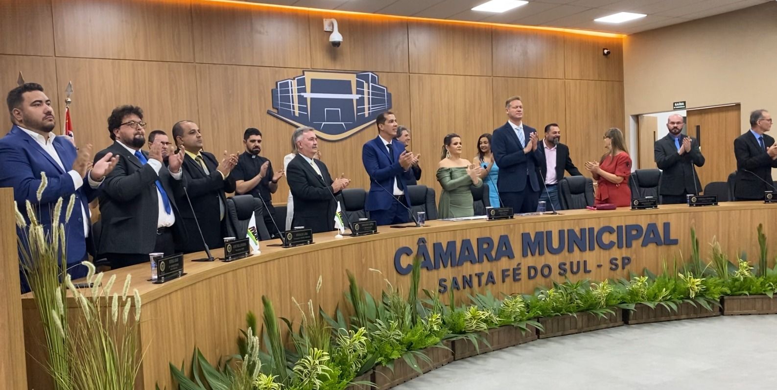 Com investimento de mais de R$ 5 mi, nova sede da Câmara Municipal de Santa Fé do Sul é inaugurada