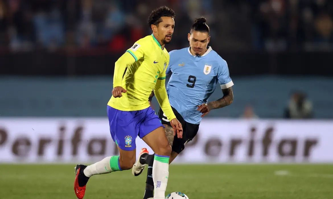 Brasil e Uruguai se enfrentam em confronto decisivo na busca por vaga nas semifinais da Copa América