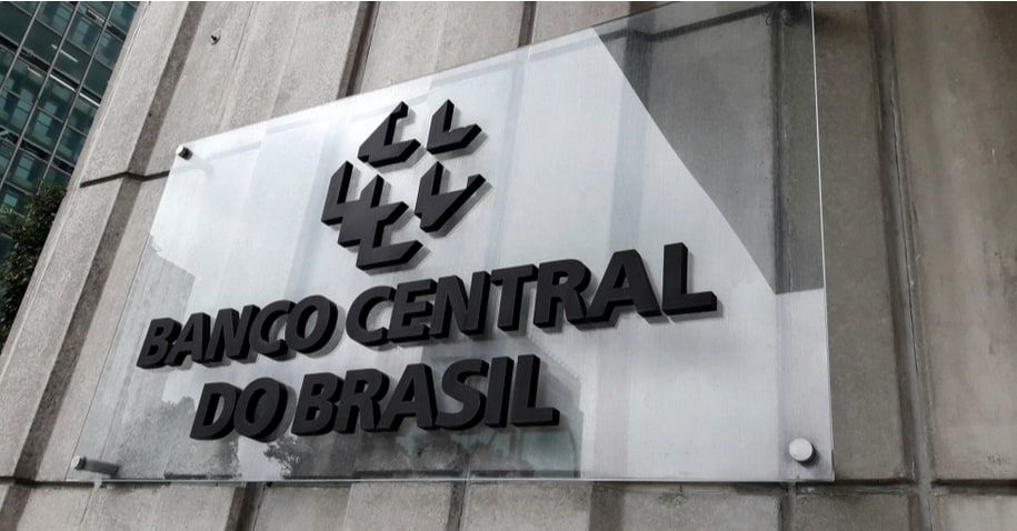 Brasileiros deixam de sacar R$ 8,4 bilhões esquecidos em bancos, alerta Banco Central