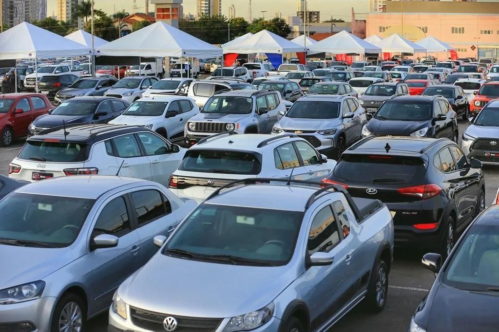 Setor automotivo registra crescimento de 23,8% nos financiamentos de veículos novos e usados