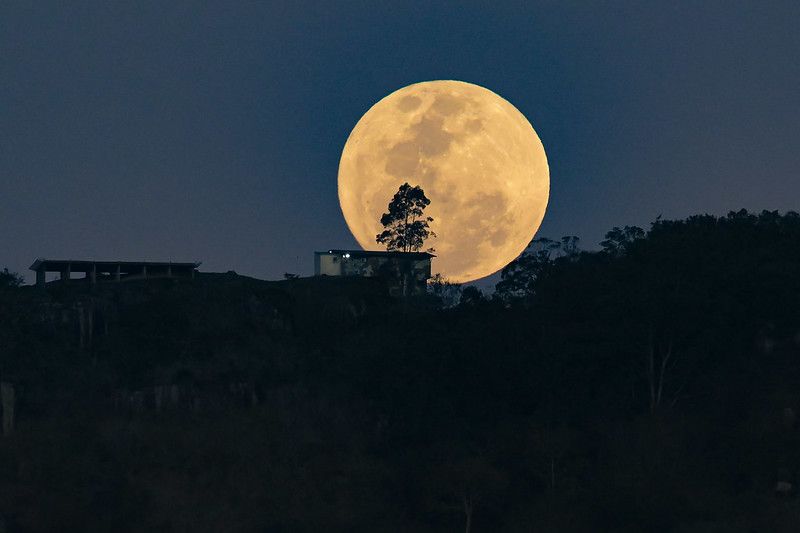 Maior superlua do ano pode ser vista nesta quinta-feira, mas previsão pode atrapalhar visualização do fenômeno em Santa Fé do Sul e região