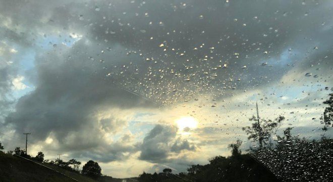 Previsão indica pancadas de chuva e temperaturas mais amenas em Santa Fé do Sul