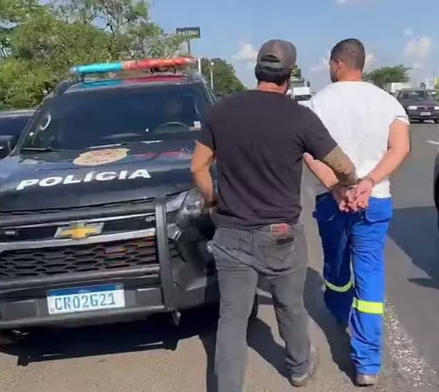 Polícia Civil apreende 15 quilos de cocaína e prende motorista