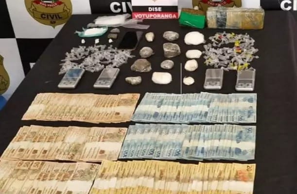 Polícia Civil prende casal de traficantes e apreende drogas e R$ 10 mil em operação em Votuporanga