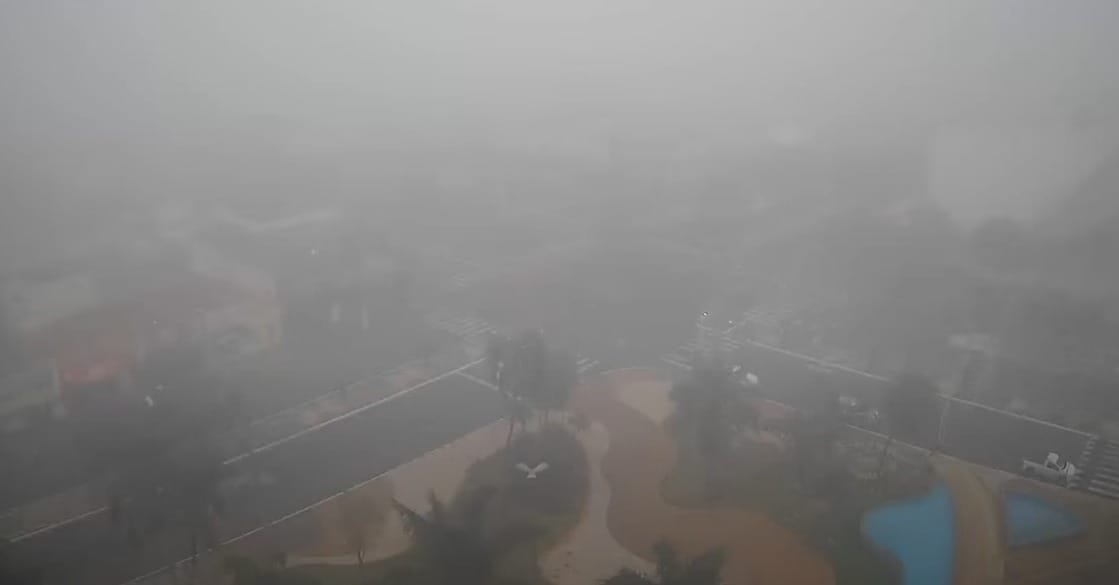 Inverno começa com forte neblina em Santa Fé do Sul