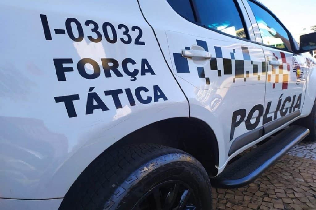 Jovem é preso por tráfico de drogas em Santa Fé do Sul após denúncia anônima