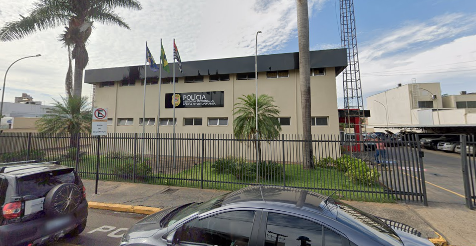 Trio armado invade sítio e faz idosos reféns durante assalto em Votuporanga