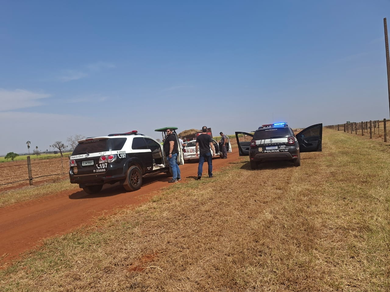Operação policial prende três suspeitos, deixa um morto, recupera veículos e mais de R$ 100 mil em joias no noroeste paulista