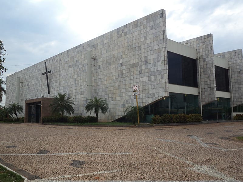 Diocese de Jales divulga nota após padre pedir que defensores de operação no Rio deixassem a missa