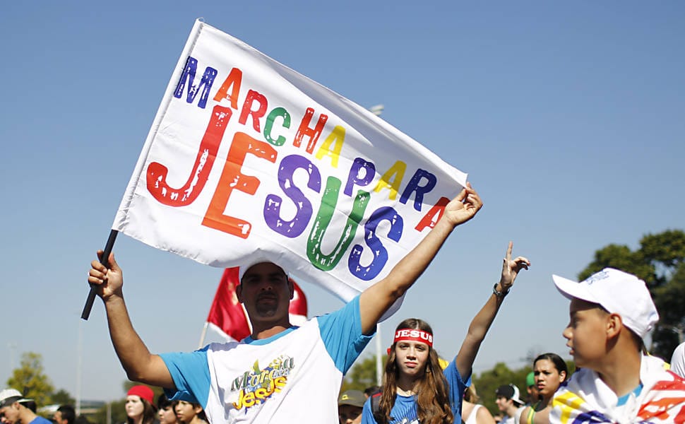 Santa Fé do Sul realiza primeira Marcha para Jesus 2025 com shows nacionais nesta sexta-feira