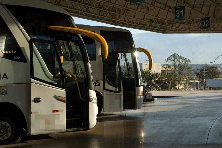 Excursão religiosa é cancelada após organizadora gastar dinheiro com “jogo do tigrinho”