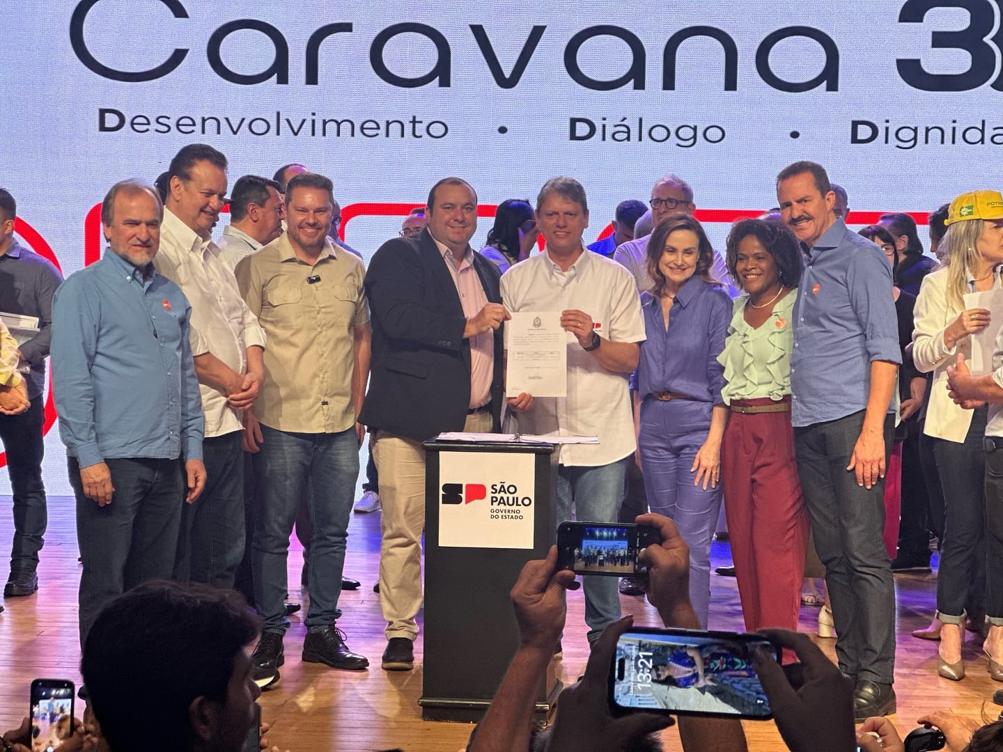 Rubinéia firma convênio de R$ 1,5 milhão para construção de Centro Integrado de Esportes