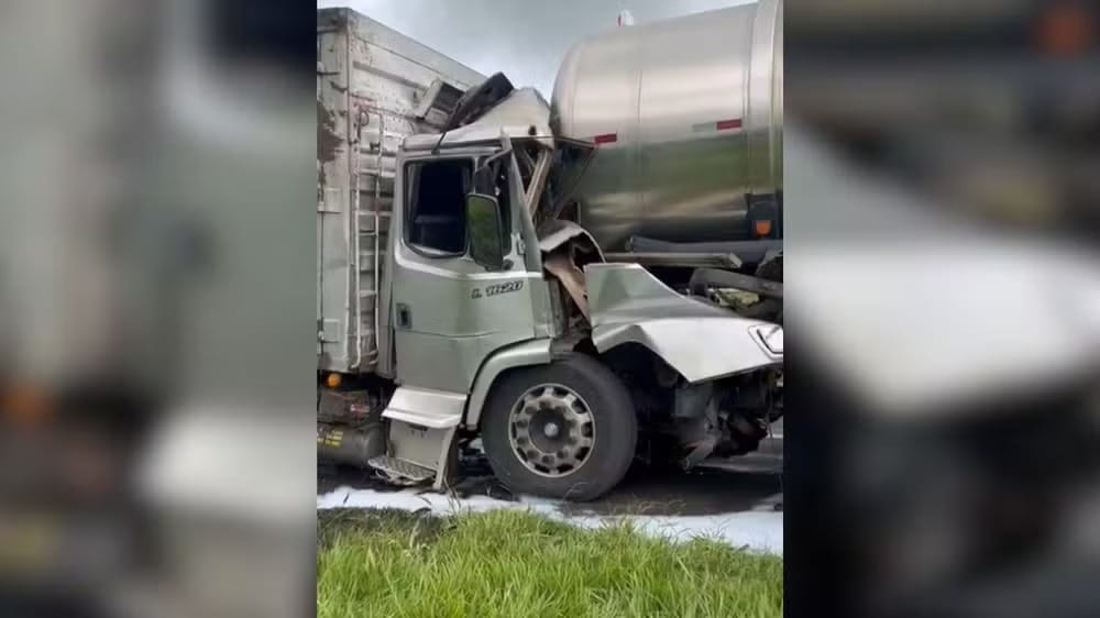 Acidente entre caminhões e caminhonete deixa um morto na Rodovia Marechal Rondon