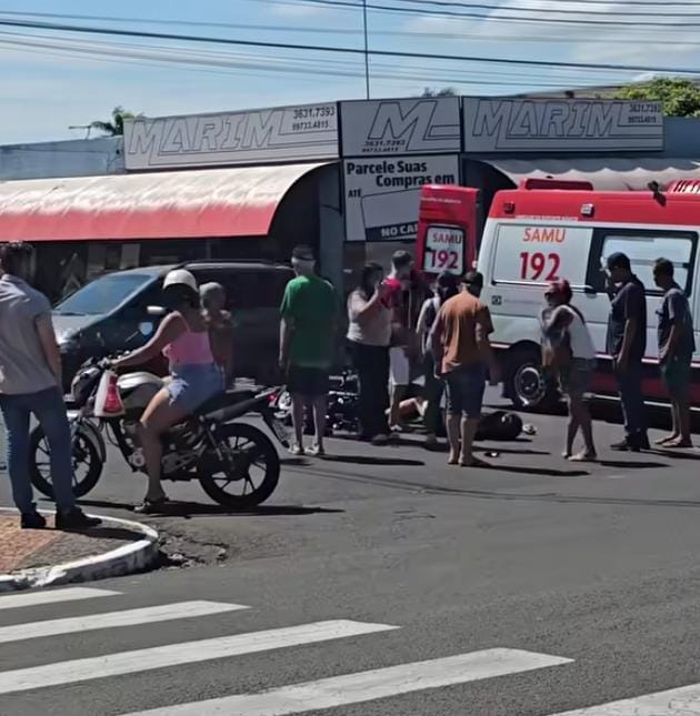 Motociclista de 19 anos morre após colisão com carro no centro de Santa Fé do Sul