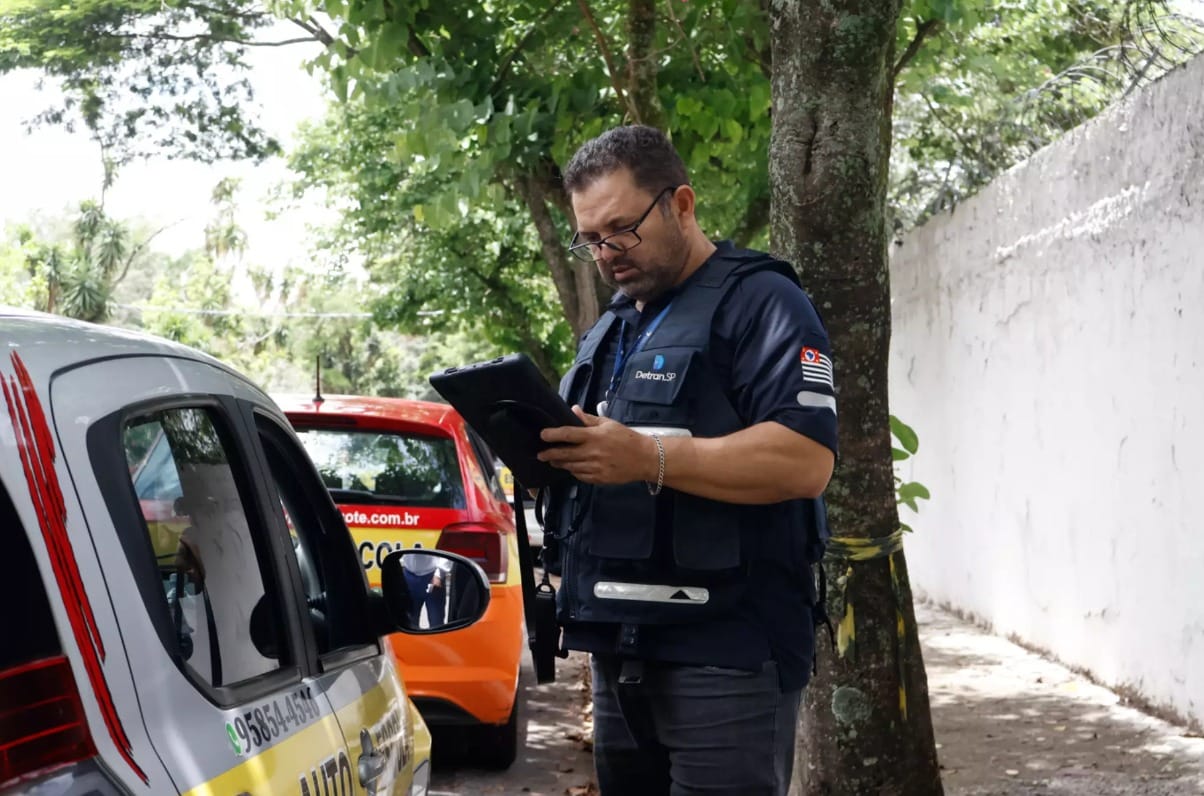 Procura pela primeira CNH cresce em SP após fim da prova de baliza e inclusão de câmbio automático
