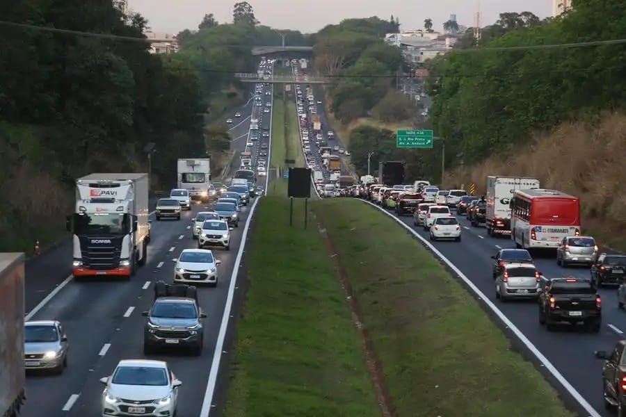 Pedágios da Rodovia Washington Luís (SP-310) ficam mais caros a partir de 1º de maio no interior de SP