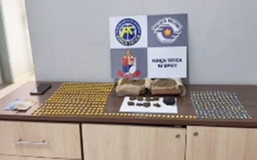 Homem é preso com drogas após desembarcar de ônibus em Santa Fé do Sul