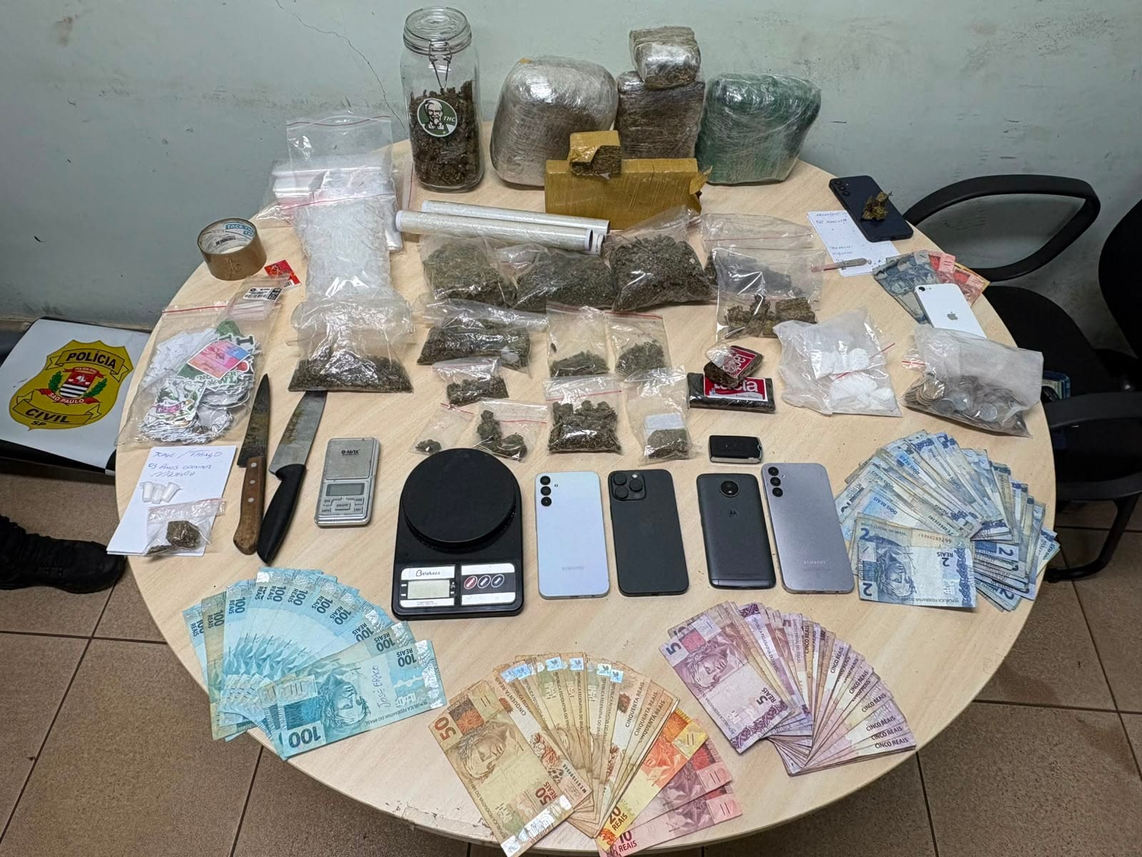 Homem é preso por tráfico de drogas em Ilha Solteira com mais de 4,5 kg de entorpecentes
