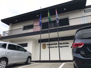 Durante ‘saidinha’ da cadeia, pai estupra filha menor de idade