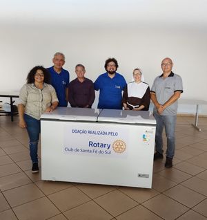 Rotary Club de Santa Fé do Sul realizou a entrega de 1 freezer ao Lar Madre Paulina