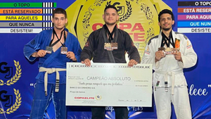 Jalesenses se destacam em campeonato de Jiu Jitsu em Araçatuba