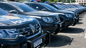 Governo de São Paulo entrega 324 novas viaturas para a Polícia Civil