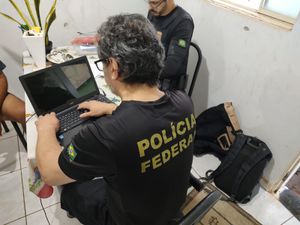 Morador de Votuporanga é preso pela PF por armazenar e compartilhar pornografia infantil na internet
