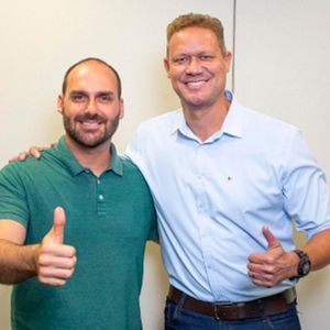 Vice-prefeito de Santa Fé do Sul sai do MDB e assume presidência do Partido Liberal