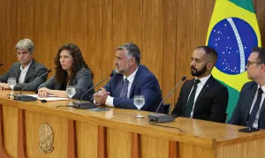 Governo federal adia concurso público em todo o país devido às fortes chuvas no Rio Grande do Sul