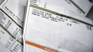 Conta de luz ficará mais cara em setembro com bandeira tarifária vermelha