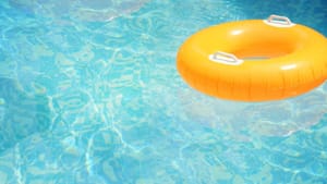 Criança de 2 anos morre afogada em piscina enquanto família se preparava para ceia de natal em Rio Preto