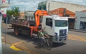 Ciclista de 19 anos morre após ser atropelada por caminhão em Auriflama; motorista não possuía habilitação