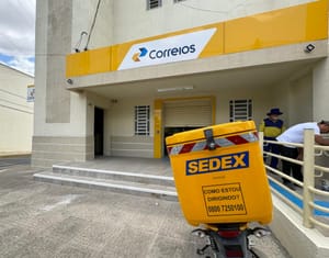 Aposentados já podem contestar descontos indevidos no INSS nas agências dos Correios da região