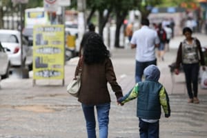 Frente fria deve derrubar temperaturas a partir desta terça-feira
