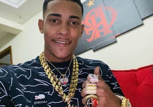 Justiça mantém a prisão do MC Poze do Rodo por 30 dias