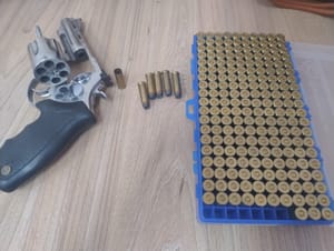 Polícia Civil apreende arma usada no feminicídio de jovem em Santa Fé do Sul