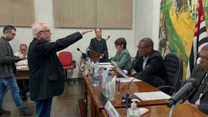 Prefeitura de Urânia desmente boatos sobre afastamento do prefeito Cido Fazzio