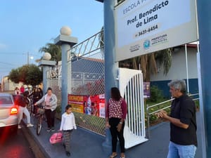 Mais de 5 mil alunos da rede municipal de Santa Fé do Sul voltam às aulas após recesso