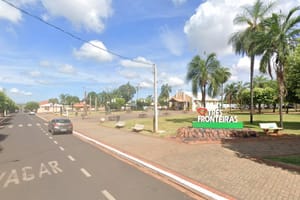 Mulher reage e escapa de tentativa de estupro em praça pública de Três Fronteiras