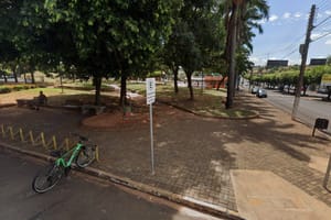 Homem é detido com maconha em praça próxima a escola municipal em Santa Fé do Sul
