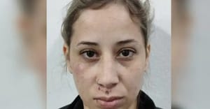 Prisão de mulher que transportou fuzil ajuda a polícia a avançar nas investigações da morte do ex-delegado Ruy Ferraz