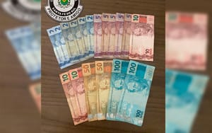 “Peguei para pagar as contas”, diz homem flagrado furtando dinheiro de veículo em Santa Fé do Sul