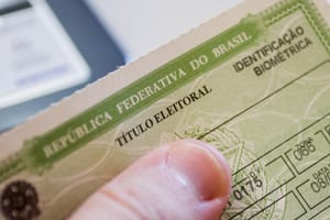 TSE mantém uso de nome social no título de eleitor para pessoas trans nas eleições de 2026