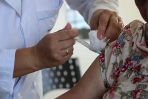 Santa Fé do Sul realiza Dia D de vacinação contra gripe neste sábado (28)