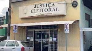 Prazo para tirar ou regularizar título de eleitor termina em 6 de maio, alerta TSE