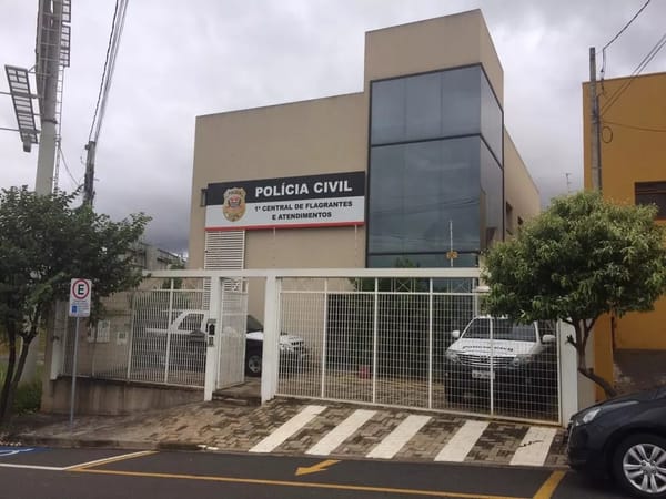 Dentista perde R$ 7 mil após golpe com falsa advogada